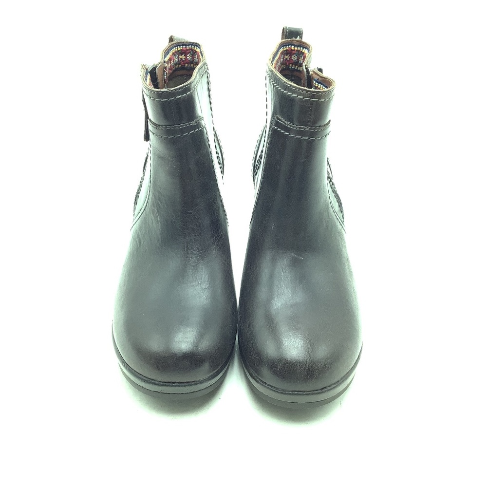 Cobb Hill Brown Booties Size: 8.5